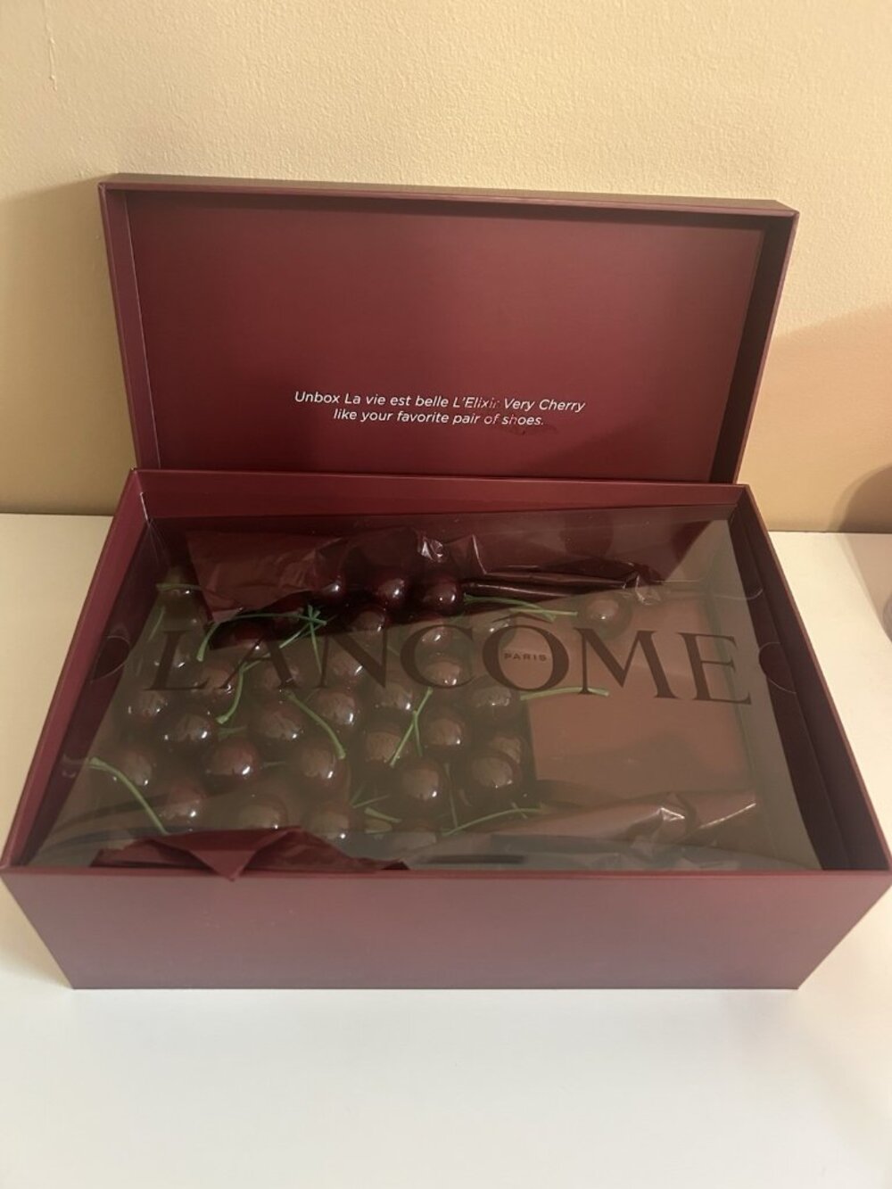 Lancôme Very Cherry Box Only —- NO PERFUME BOX ONLY